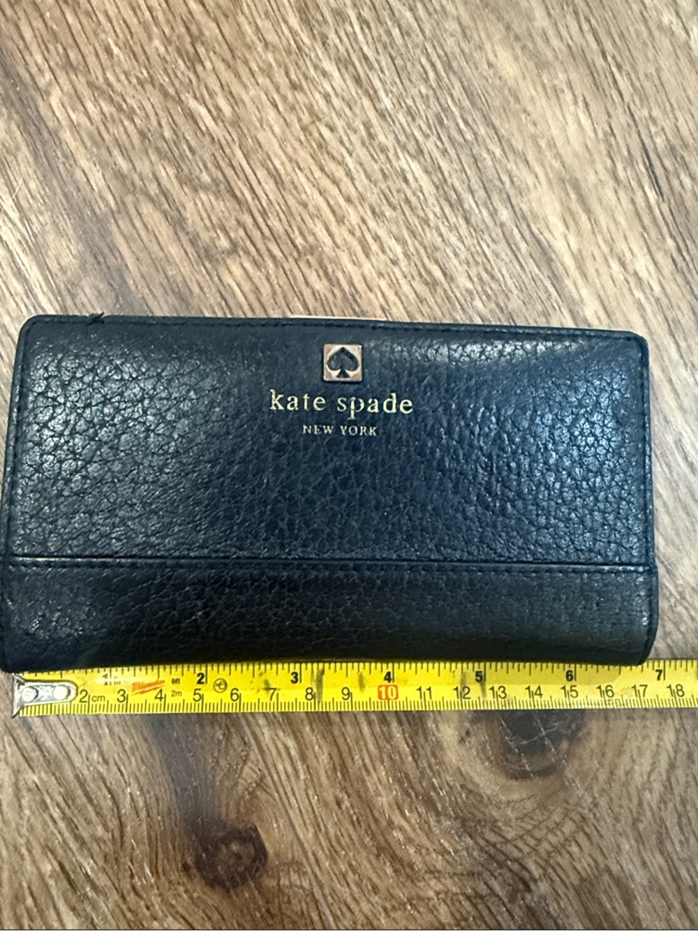 Vintage kate spade Black Pebbled Leather bi fold Wallet with Gold Logo